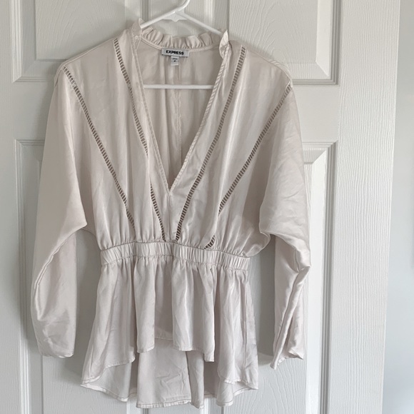 Express Blouse - Picture 1 of 4